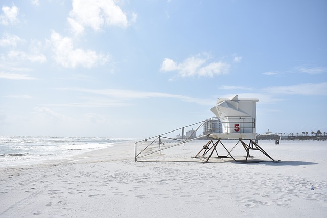 The best summer job I ever had was running beach stand while in college. But it almost didn't happen. Don't hesitate when a brilliant opportunity comes your way. 