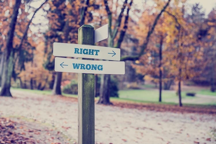 Right or wrong sign. Are municipal bond etfs right for your portfolio?