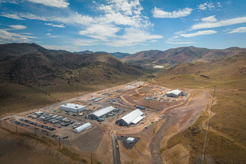 Redwood Materials Nevada plant early stages of construction. Learn about venture capital investing for retail investors. 